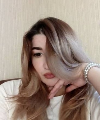 Живу в Москве и готова окунуть тебя в мир наслаждений. У меня есть опыт, которым хочу тебя порадовать. Буду к тебе нежна, ласкова, загадочна – я знаю, что ты так ожидаешь. Мои услуги включают классический секс, оральные ласки, массаж. Я готова сделать все, чтобы ты почувствовал себя особенным. Мои фотографии подтвердят, что я настоящая красотка. Расслабься, доверься мне и мы воплотим все твои фантазии. Мои мужчины всегда остаются довольными и возвращаются ко мне снова и снова. 🌹💋💦 Александра